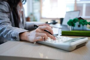 Kiedy administrowanie budynkiem warto powierzyć zewnętrznej firmie?